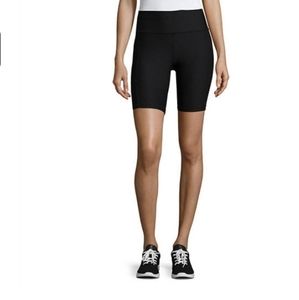 8" inseam bike shorts w/ pockets